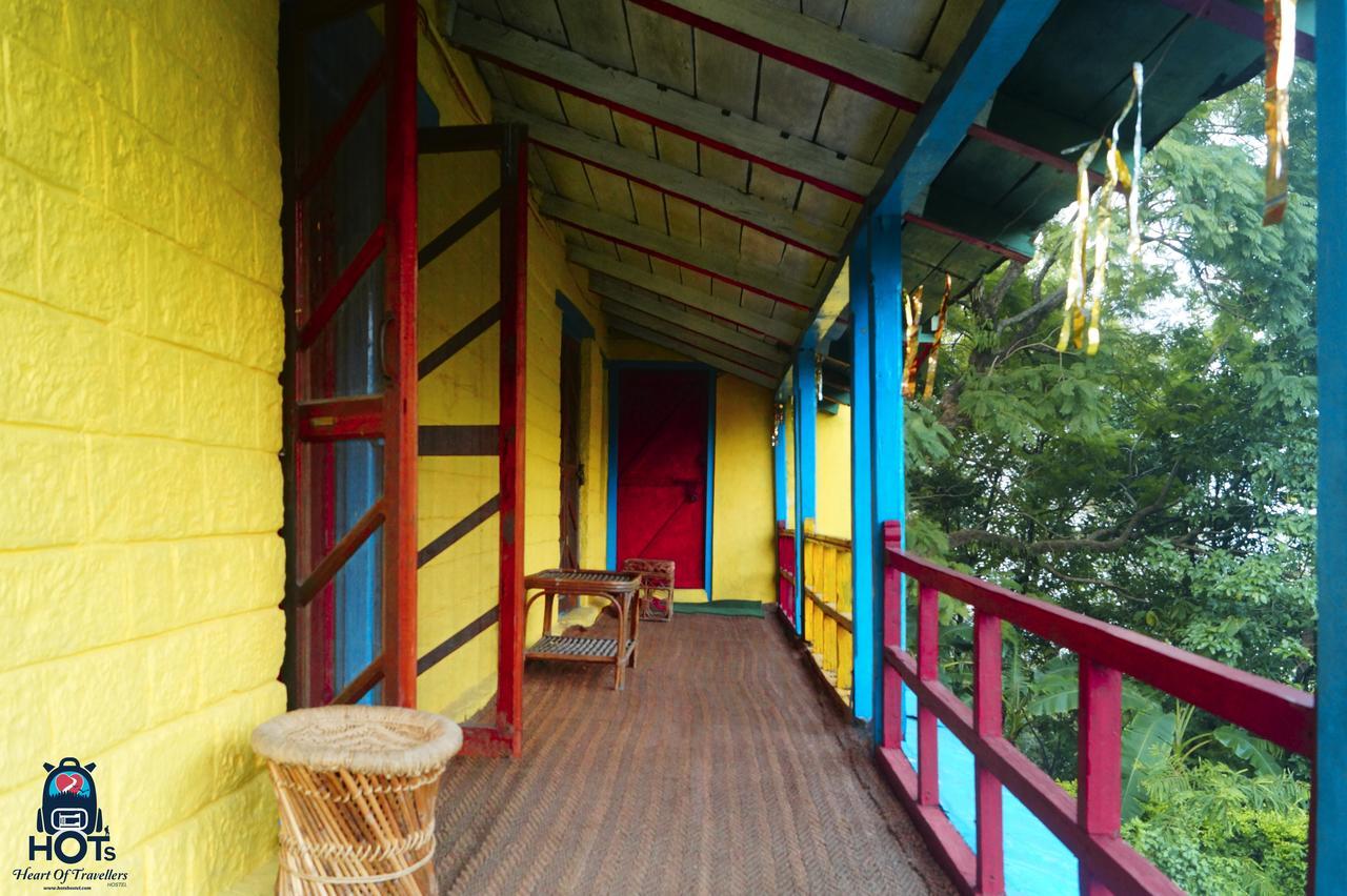 Hots Nainital Hostel Patwa Dunga Εξωτερικό φωτογραφία