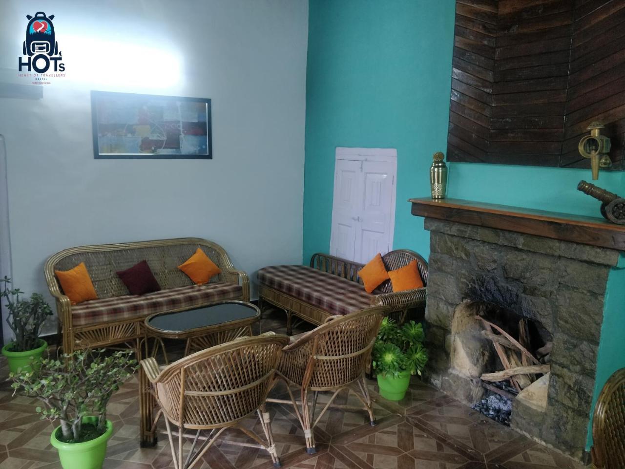 Hots Nainital Hostel Patwa Dunga Εξωτερικό φωτογραφία